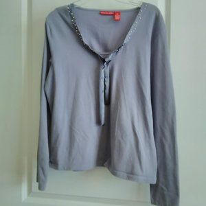 Gloria Vanderbilt Tie Ribbon neckline with pearls